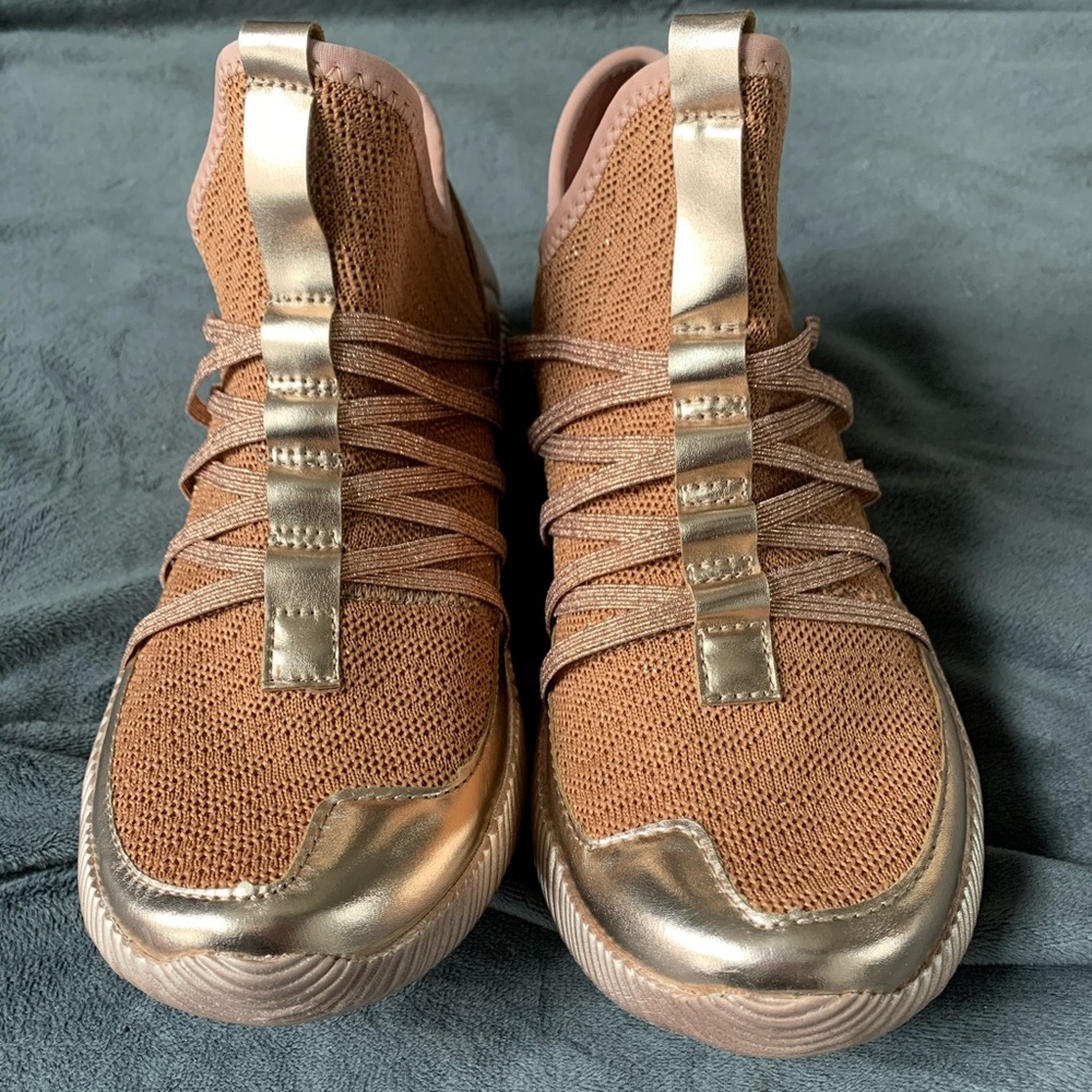 NWT Rose Gold Slip on Sneakers